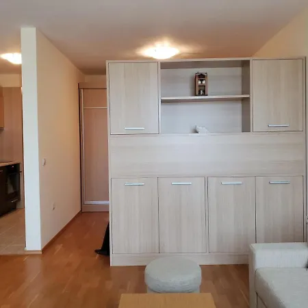 Apartment Elle Studio Varna